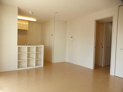 カーミー・芳川の物件内観写真