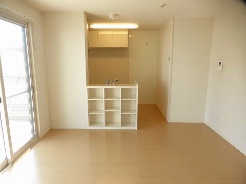 カーミー・芳川の物件内観写真