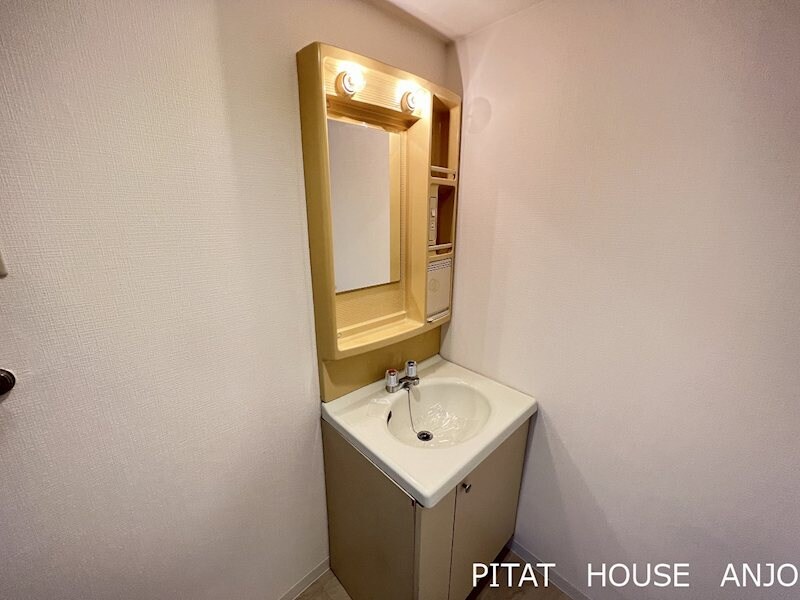 コーポラスノベルティCの物件内観写真