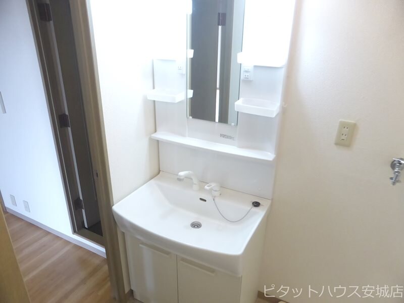 プリマヴェイラの物件内観写真