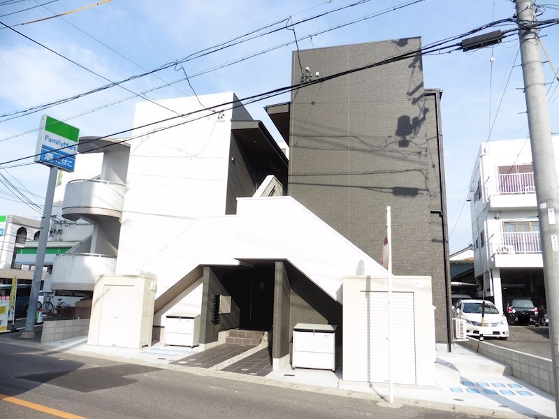 コスモハイツ安城Ｂの物件外観写真