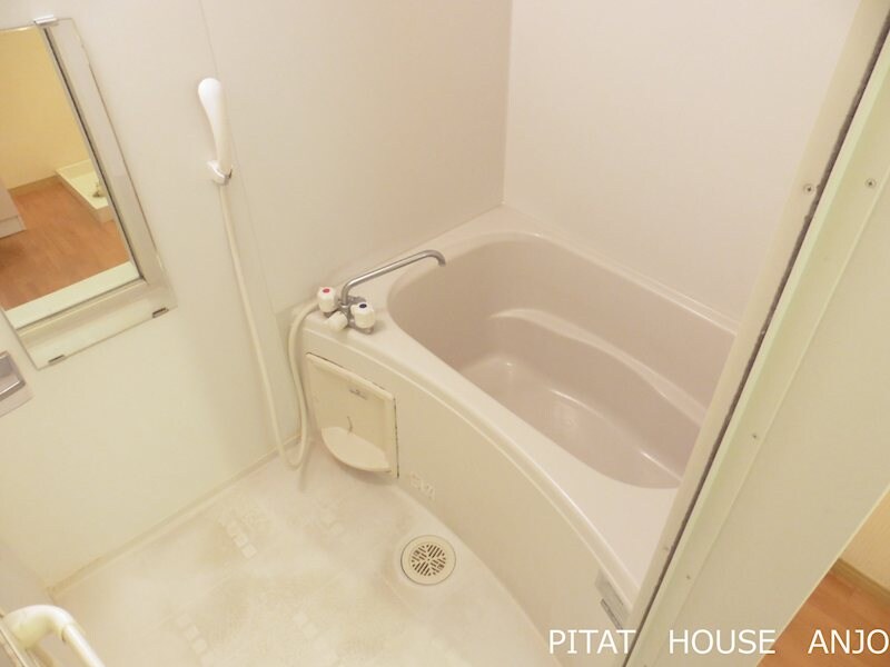 ラフィネシャンブルの物件内観写真