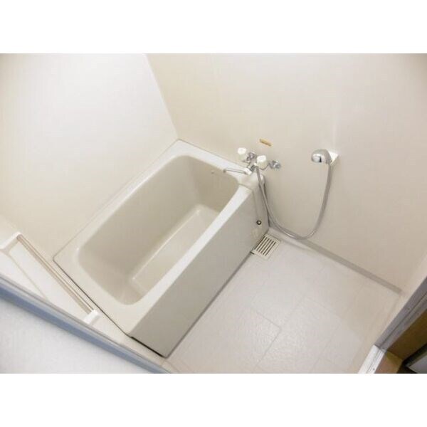 アップルヒルズの物件内観写真