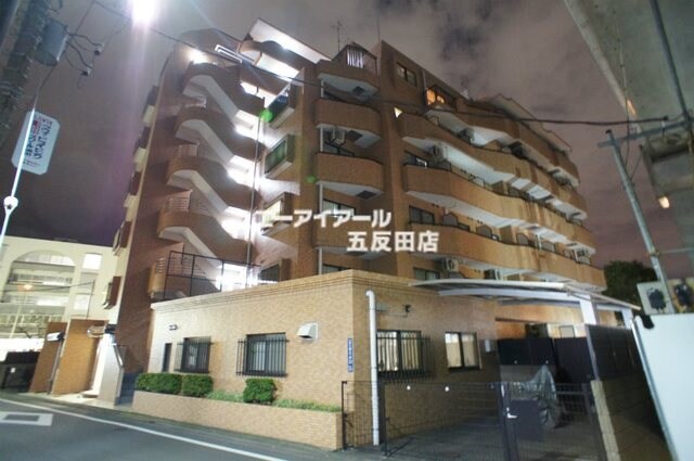 雑色駅 徒歩2分 8階の物件外観写真