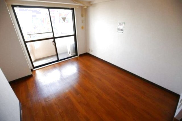 雑色駅 徒歩2分 8階の物件内観写真