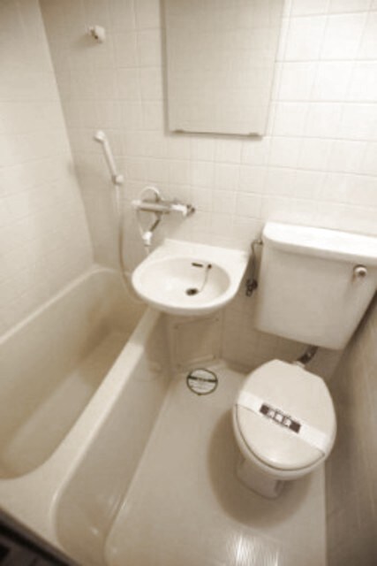 雑色駅 徒歩2分 8階の物件内観写真