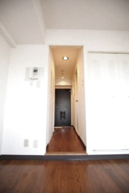 雑色駅 徒歩2分 8階の物件内観写真