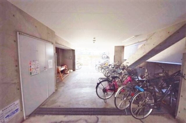 茅場町駅 徒歩2分 8階の物件外観写真