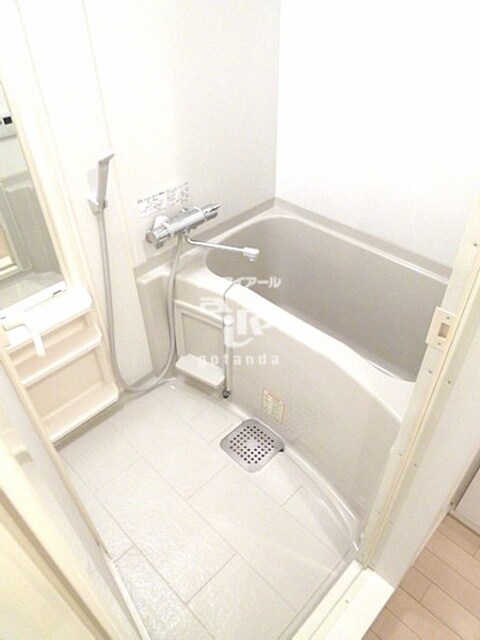 八丁堀駅 徒歩2分 2階の物件内観写真