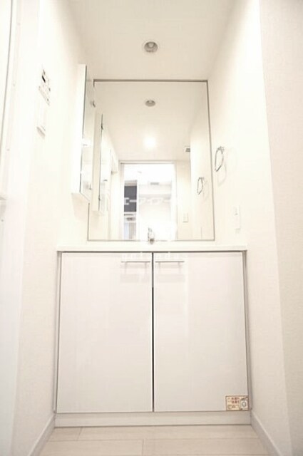 八丁堀駅 徒歩2分 2階の物件内観写真