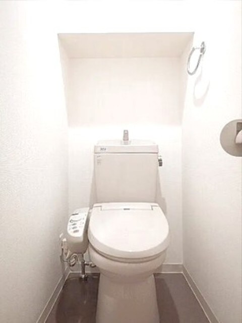 銀座駅 徒歩8分 4階の物件内観写真