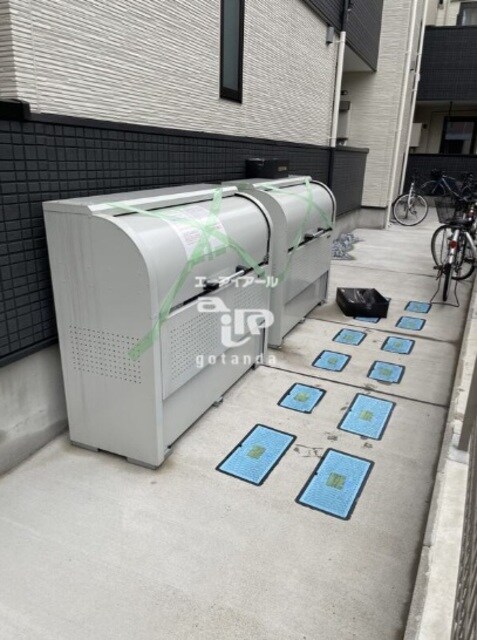 雑色駅 徒歩5分 2階の物件外観写真