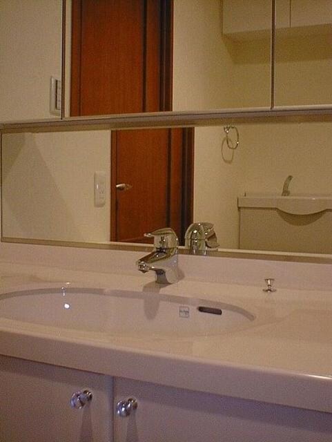 ファミール芝公園グランスイート　ラ・ヴィルの物件内観写真