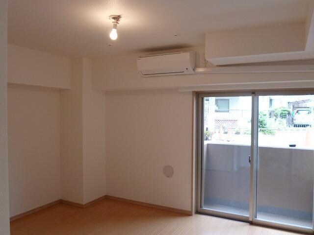 クレイシア世田谷野沢の物件内観写真