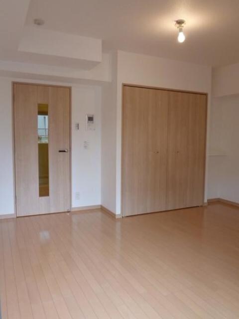 クレイシア世田谷野沢の物件内観写真