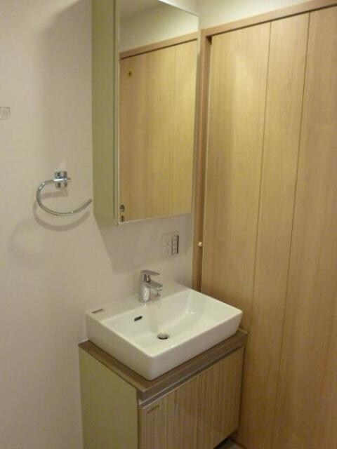 クレイシア世田谷野沢の物件内観写真