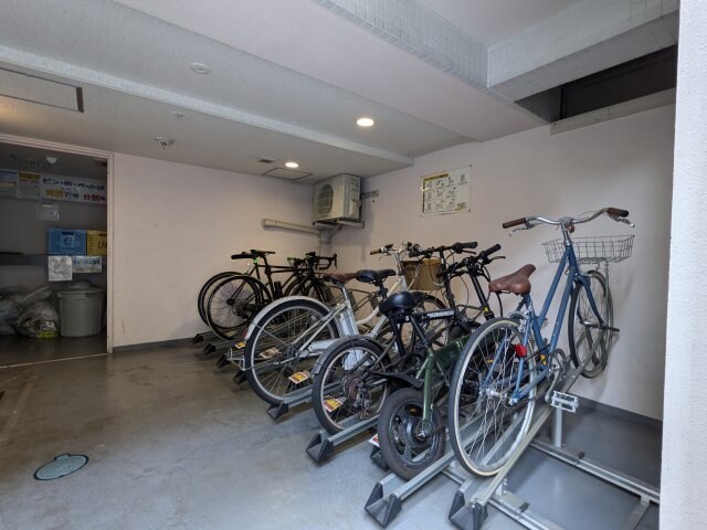 ガーデン代々木八幡の物件外観写真