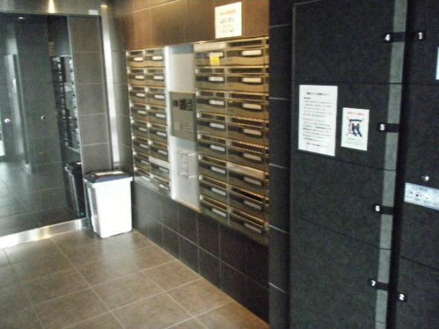 グランドコンシェルジュ用賀アジールコートの物件外観写真