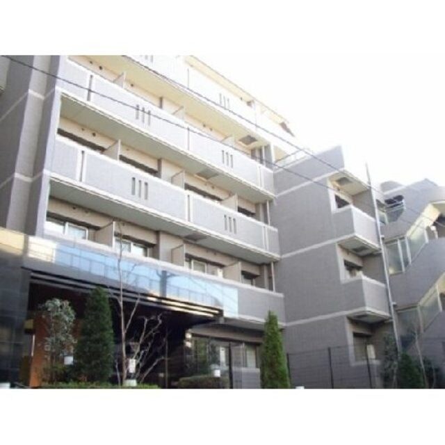 パレステュディオ代々木上原の物件外観写真