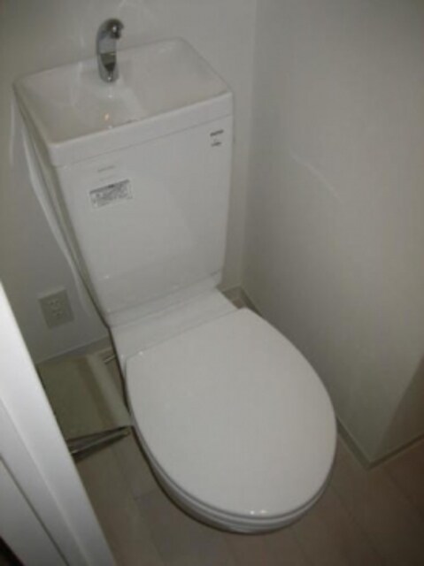 ビバリーホームズ目黒鷹番の物件内観写真