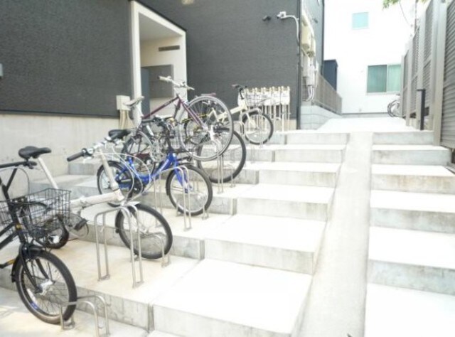 BS二葉レジデンスの物件外観写真