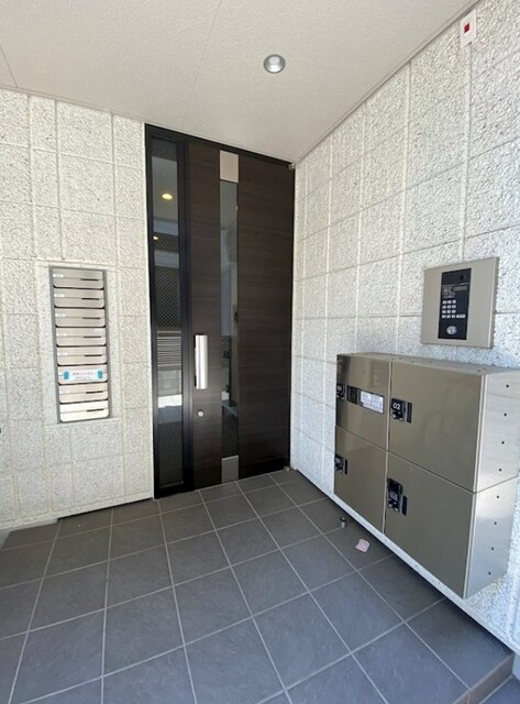 メゾンブラッシュ代々木上原の物件外観写真