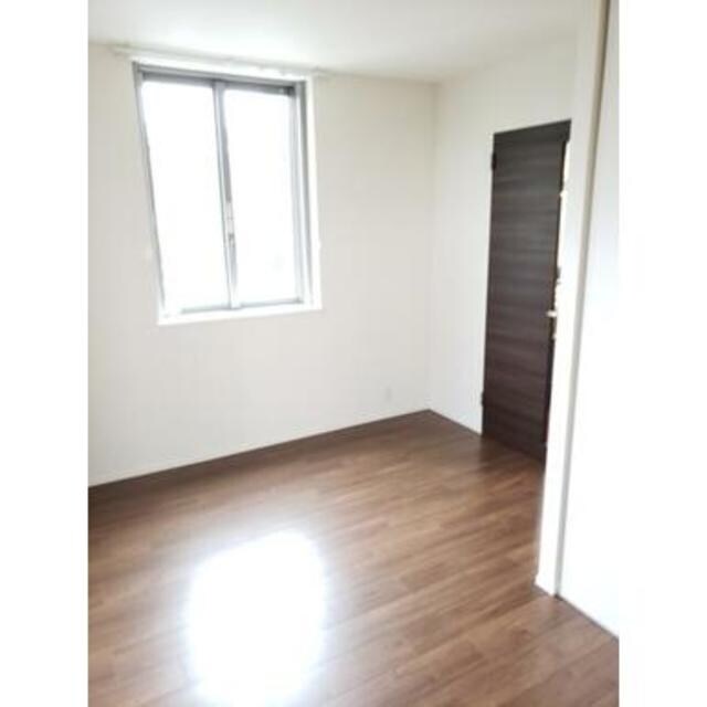 フルス・パラストの物件内観写真