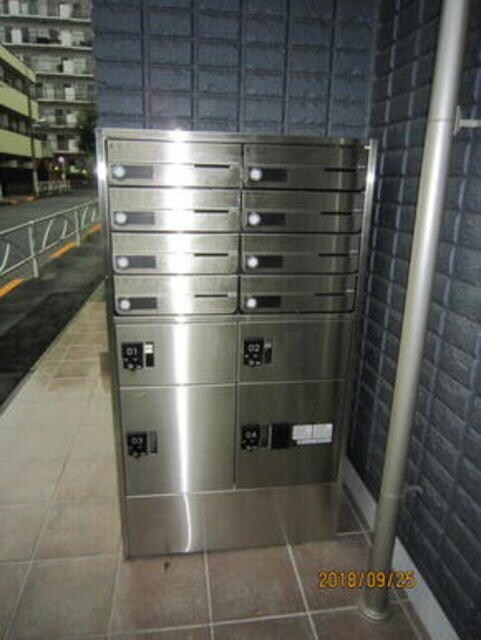 フルス・パラストの物件外観写真