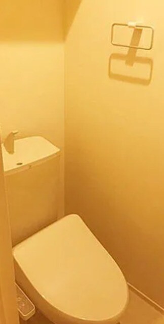 フルス・パラストの物件内観写真