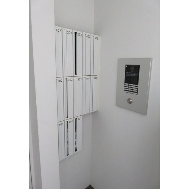 ｉON中目黒Westの物件外観写真