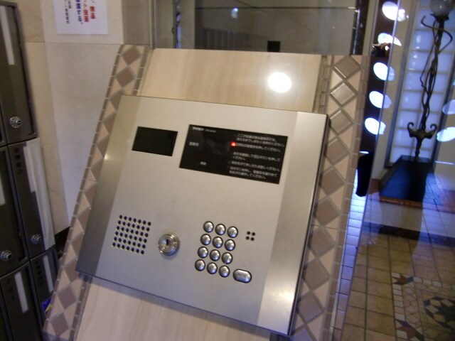 三軒茶屋駅 徒歩9分 8階の物件外観写真