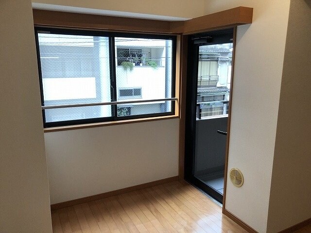 ガラ・シティ京橋の物件内観写真