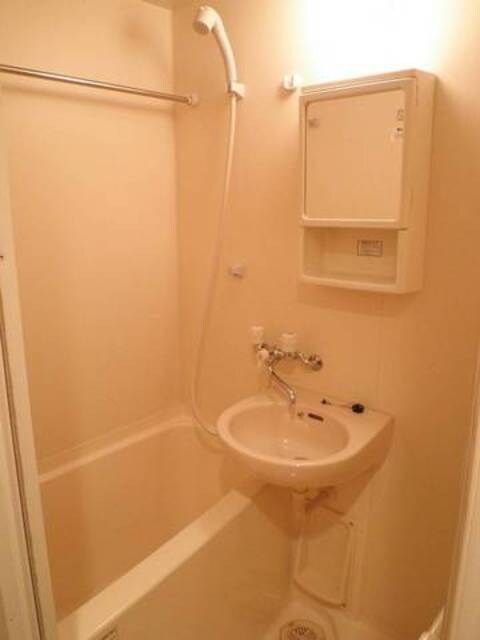 ガラ・シティ京橋の物件内観写真