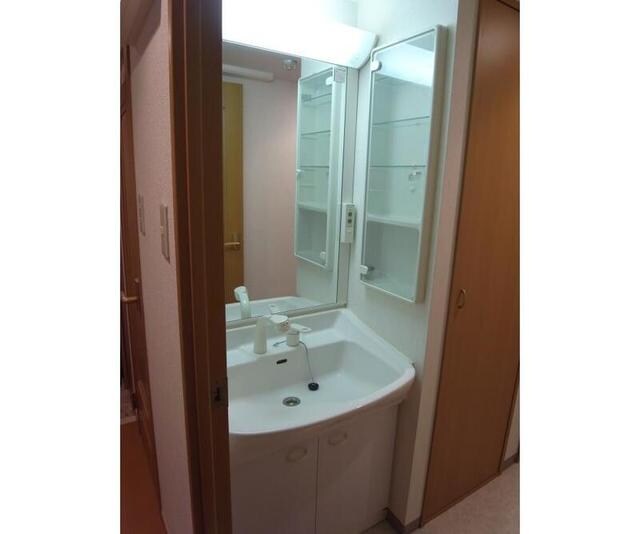 エクセシオーネ目黒の物件内観写真