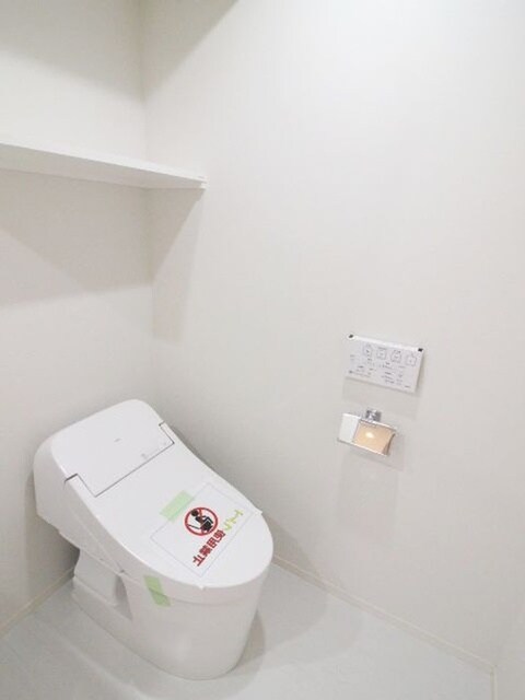 ハーモニーグラシア三軒茶屋の物件内観写真