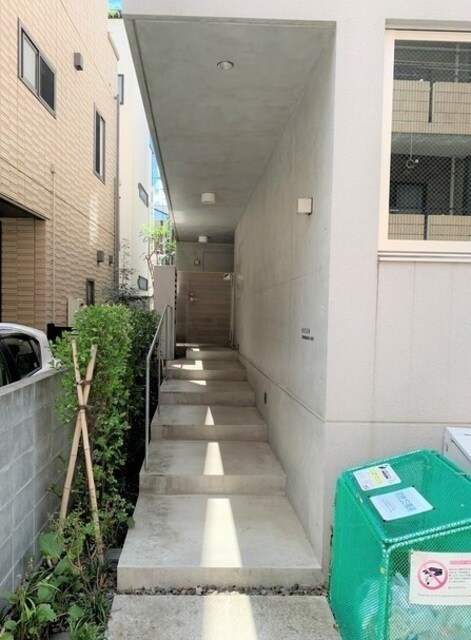 PASEO　SANGENJAYA　EAST　WESTの物件外観写真