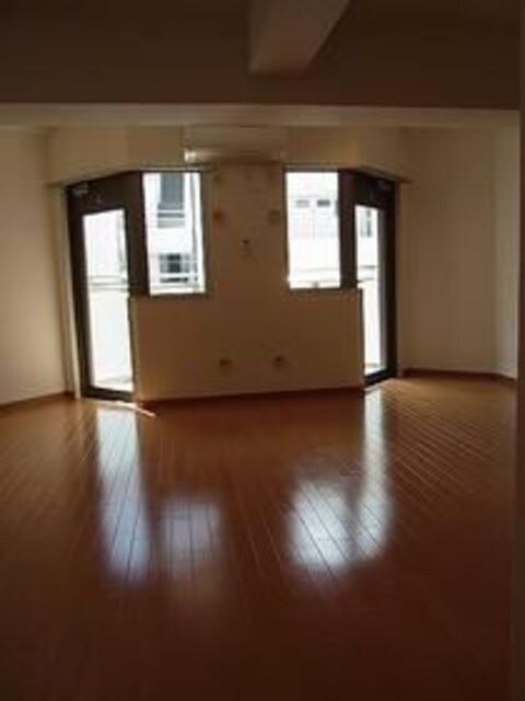 恵比寿アーバンハウスの物件内観写真