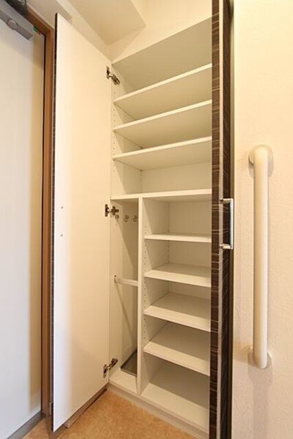 AZEST志村坂上の物件内観写真