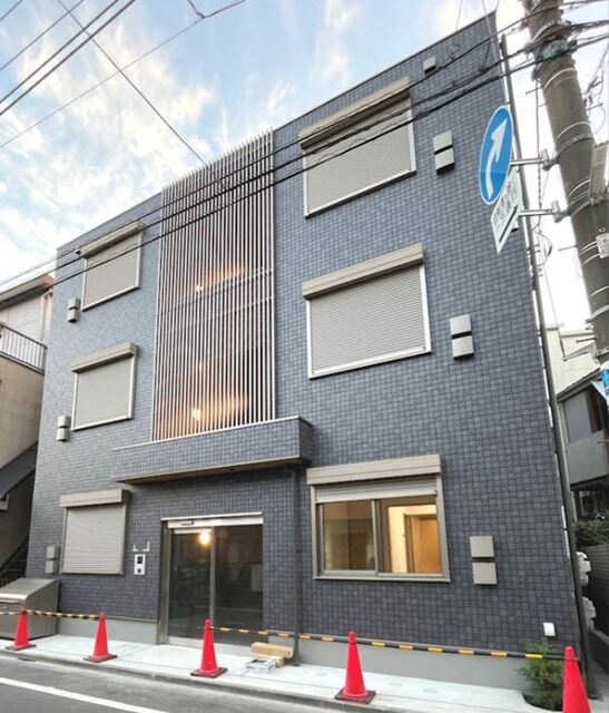 Reve Yayoiの物件外観写真