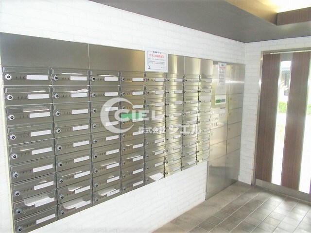 スパシエアルマール浮間公園の物件外観写真