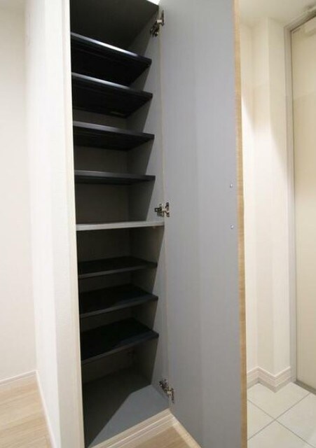 プレール・ドゥーク上中里の物件内観写真