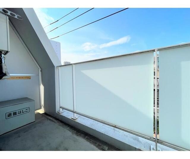 レジス飛鳥山公園の物件内観写真