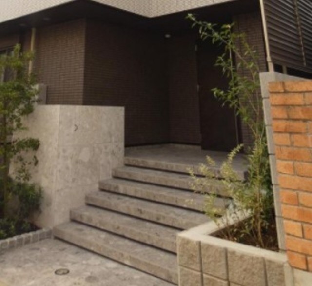 １４　ＯＮＥ　ＦＯＵＲ　ＭＩＮＡＭＩ　ＩＫＥＢＵＫＵＲＯの物件外観写真