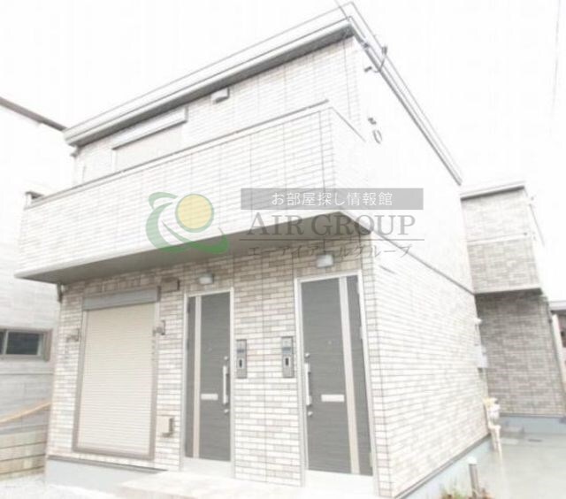 Reveurの物件外観写真