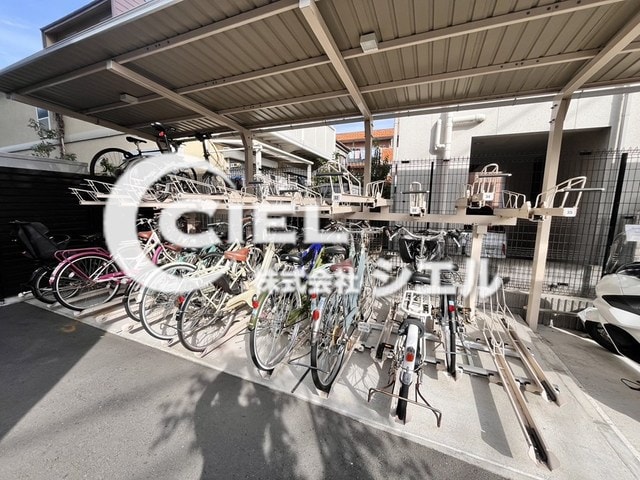 ステージファースト平和台の物件外観写真