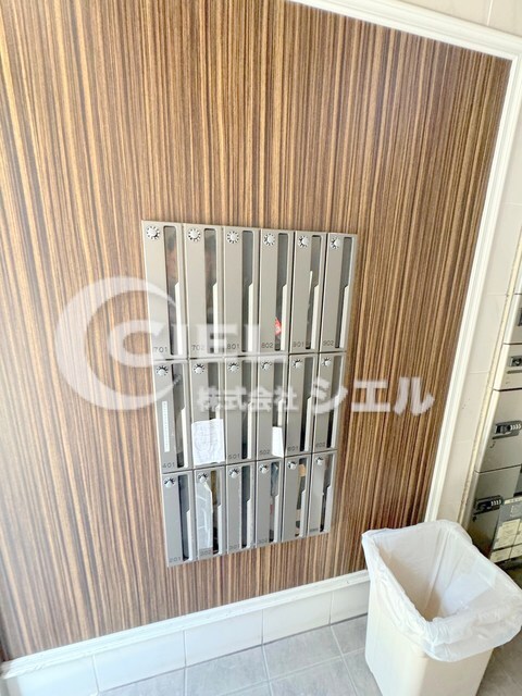 ヴァレッシア椎名町駅前シティの物件外観写真