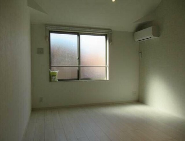 ラ　セーヌ上中里の物件内観写真