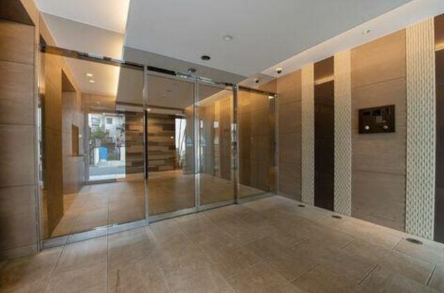 リュエル・サーラ中野中央の物件外観写真