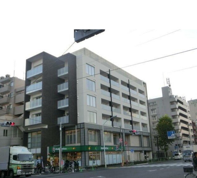 スカイレジデンス中落合の物件外観写真