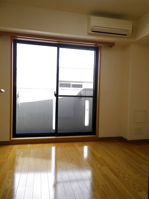 ルーブル中野坂上弐番館の物件内観写真